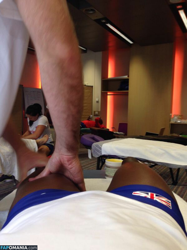 Dina Asher Smith Çıplak Sızdırılmış Fotoğraf #11