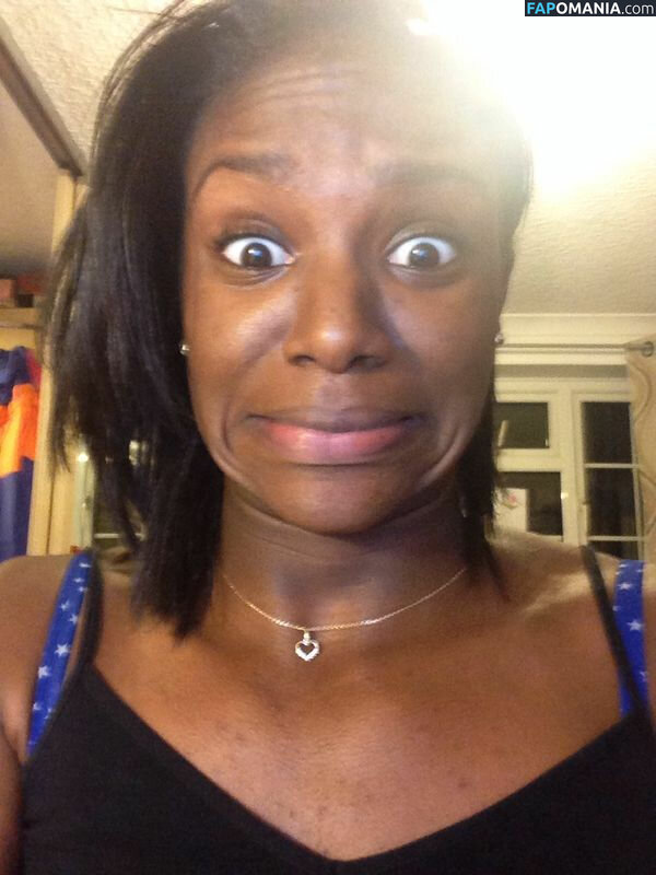 Dina Asher Smith Çıplak Sızdırılmış Fotoğraf #21