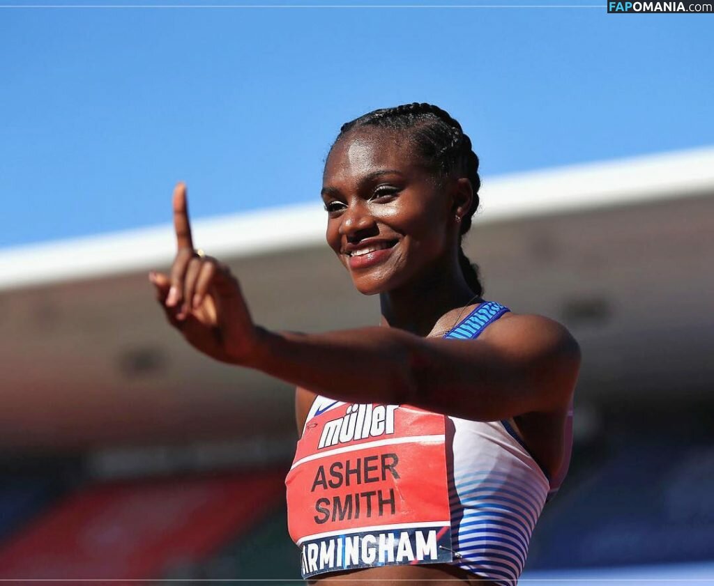 Dina Asher Smith Çıplak Sızdırılmış Fotoğraf #69