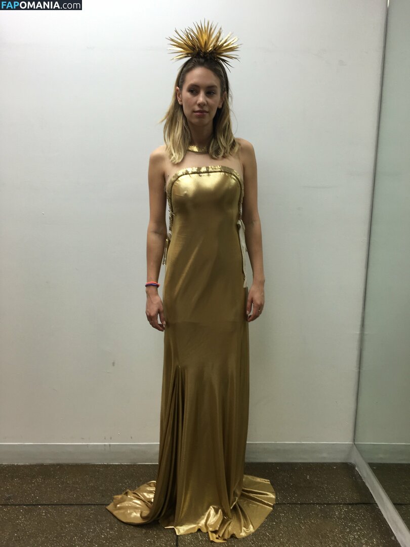 Dylan Penn Çıplak Sızdırılmış Fotoğraf #3