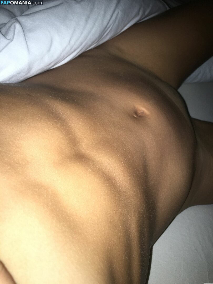 Ebony Anderberg Çıplak Sızdırılmış Fotoğraf #27