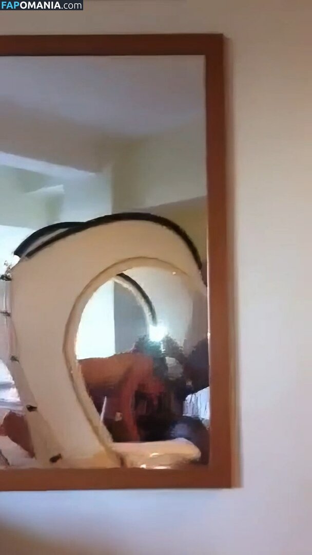 Eilish McColgan Çıplak Sızdırılmış Fotoğraf #18