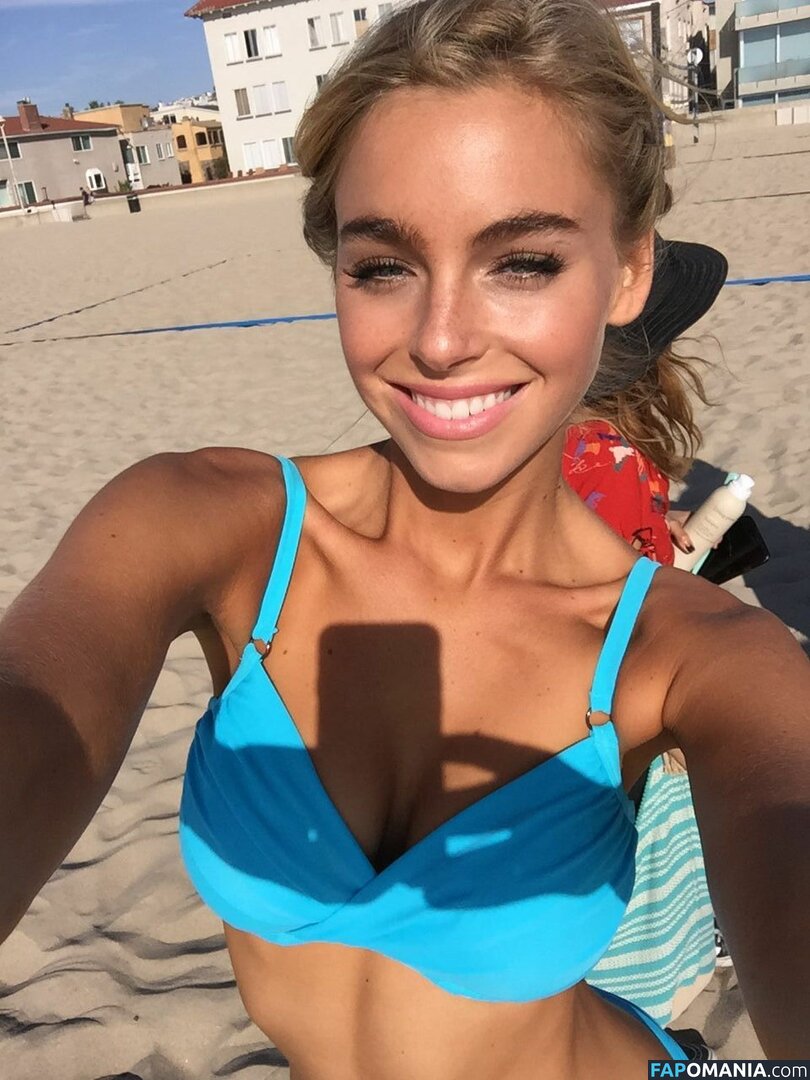 Elizabeth Turner Çıplak Sızdırılmış Fotoğraf #39