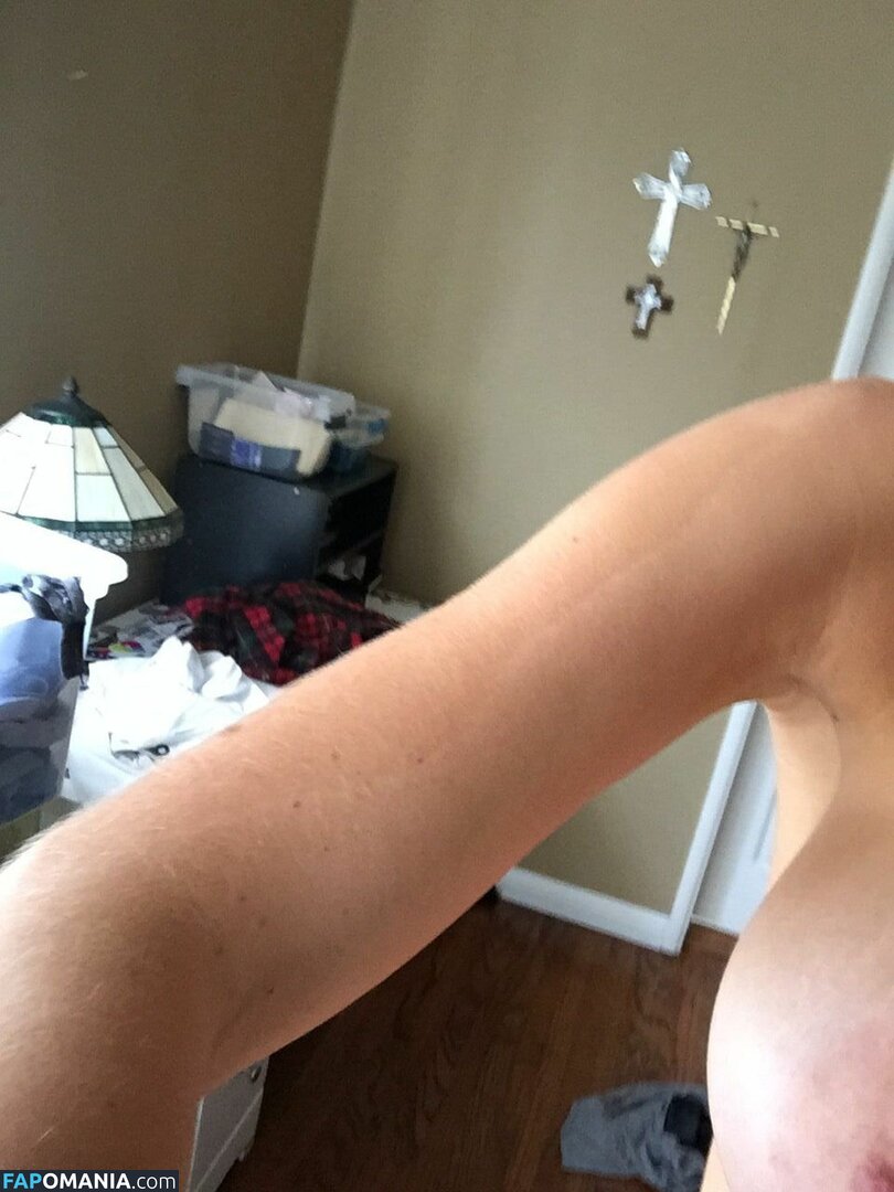 Elizabeth Turner Çıplak Sızdırılmış Fotoğraf #64