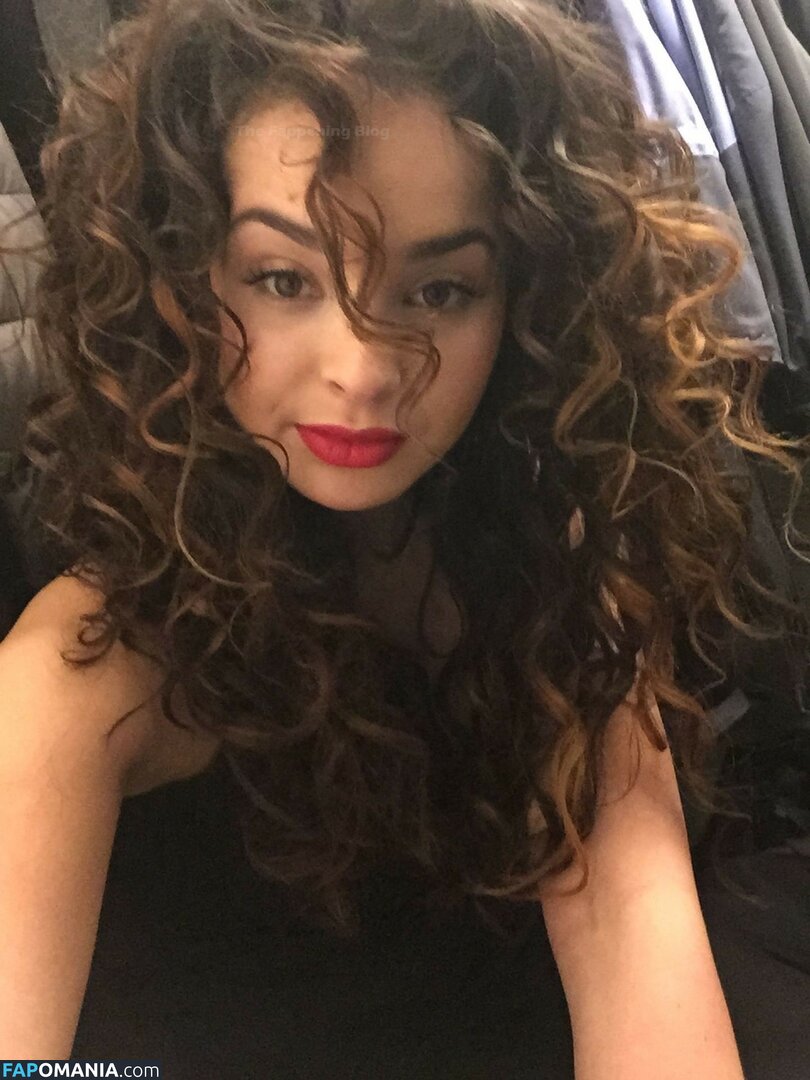Ella Eyre Çıplak Sızdırılmış Fotoğraf #13