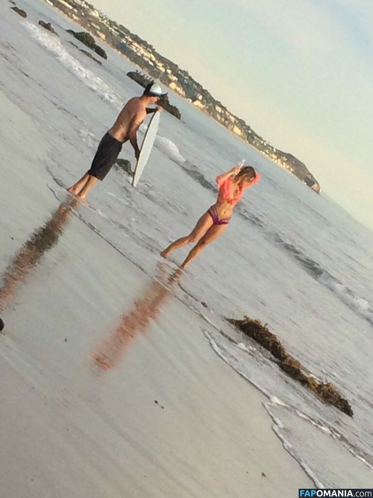 Ella Rose Çıplak Sızdırılmış Fotoğraf #99