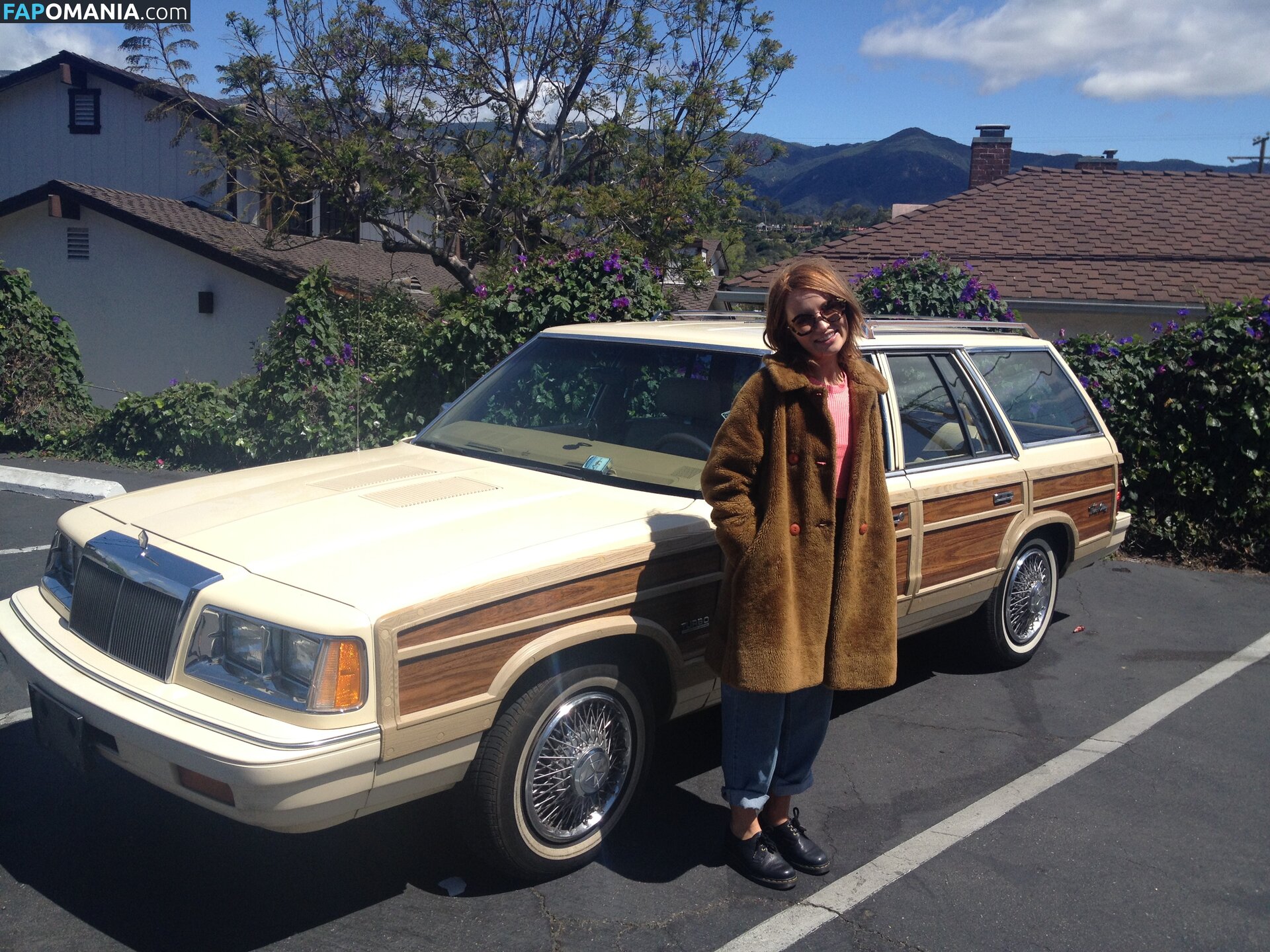 Emily Browning Çıplak Sızdırılmış Fotoğraf #21