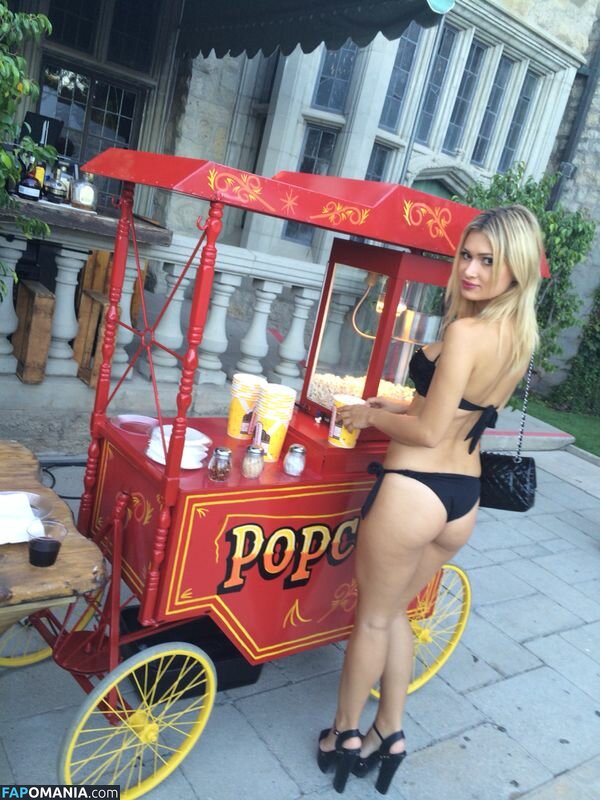 Emma Hernan Çıplak Sızdırılmış Fotoğraf #645