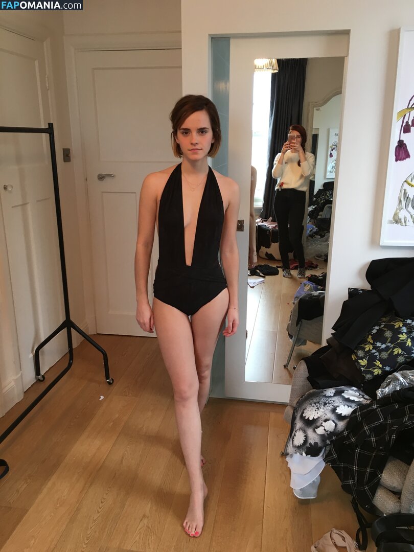 Emma Watson Çıplak Sızdırılmış Fotoğraf #24