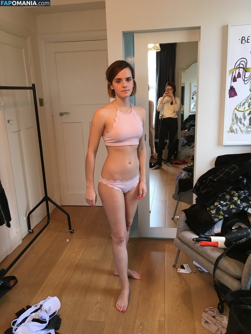 Emma Watson Çıplak Sızdırılmış Fotoğraf #43