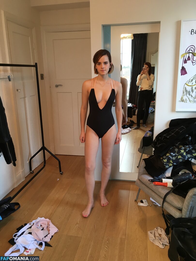 Emma Watson Çıplak Sızdırılmış Fotoğraf #46
