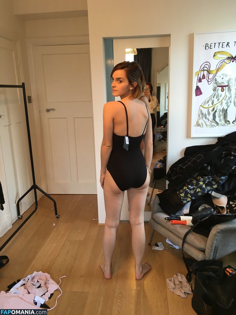 Emma Watson Çıplak Sızdırılmış Fotoğraf #63