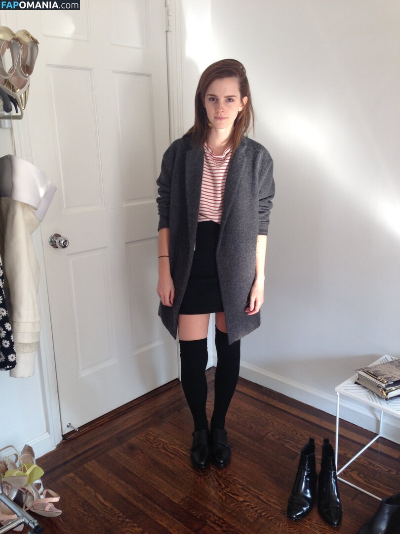 Emma Watson Çıplak Sızdırılmış Fotoğraf #77