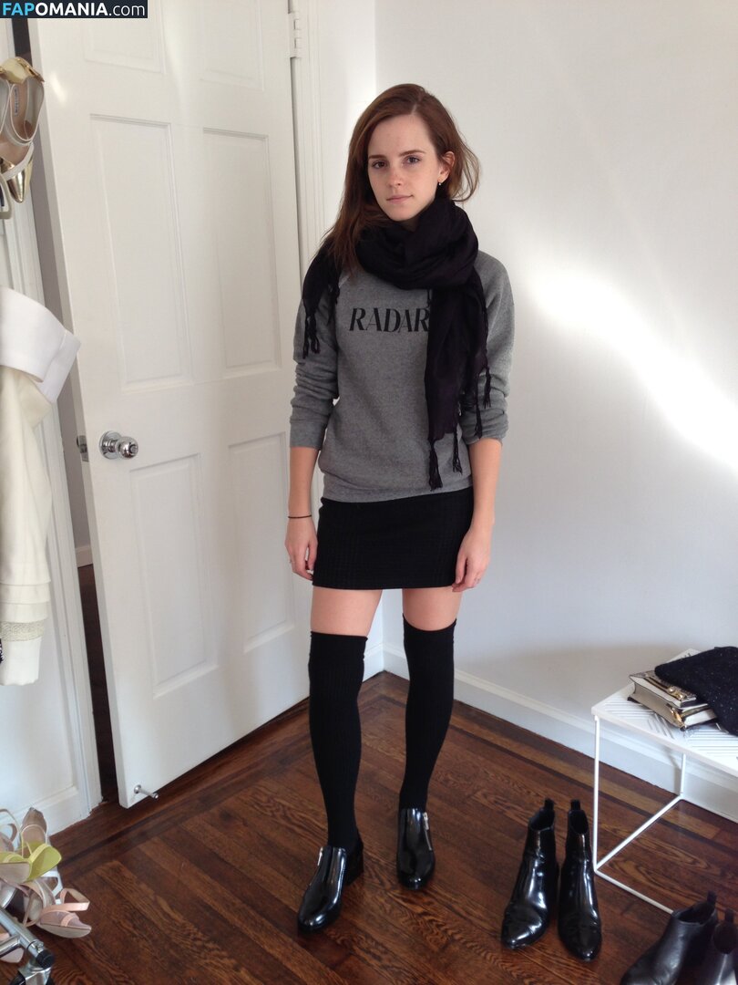 Emma Watson Çıplak Sızdırılmış Fotoğraf #78