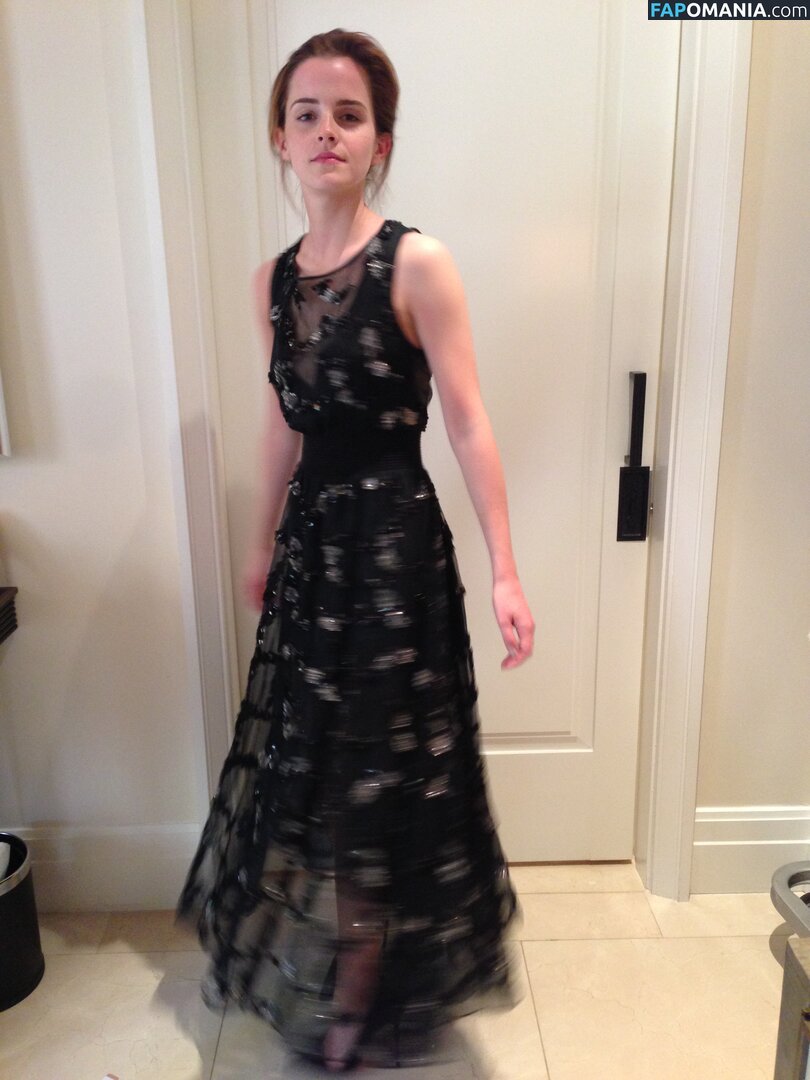 Emma Watson Çıplak Sızdırılmış Fotoğraf #101