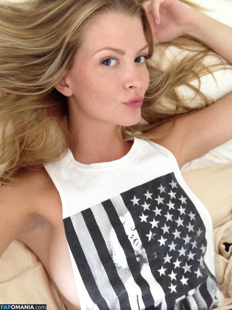 Erin Cummins Çıplak Sızdırılmış Fotoğraf #33