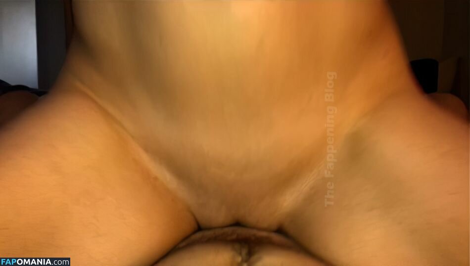 Femke Aaldering Çıplak Sızdırılmış Fotoğraf #2