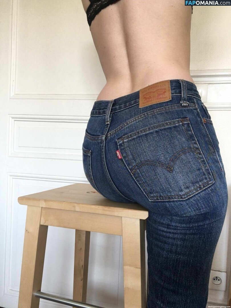 Fleur Geffrier Çıplak Sızdırılmış Fotoğraf #12