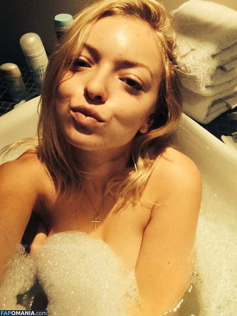 Francesca Eastwood Çıplak Sızdırılmış Fotoğraf #2
