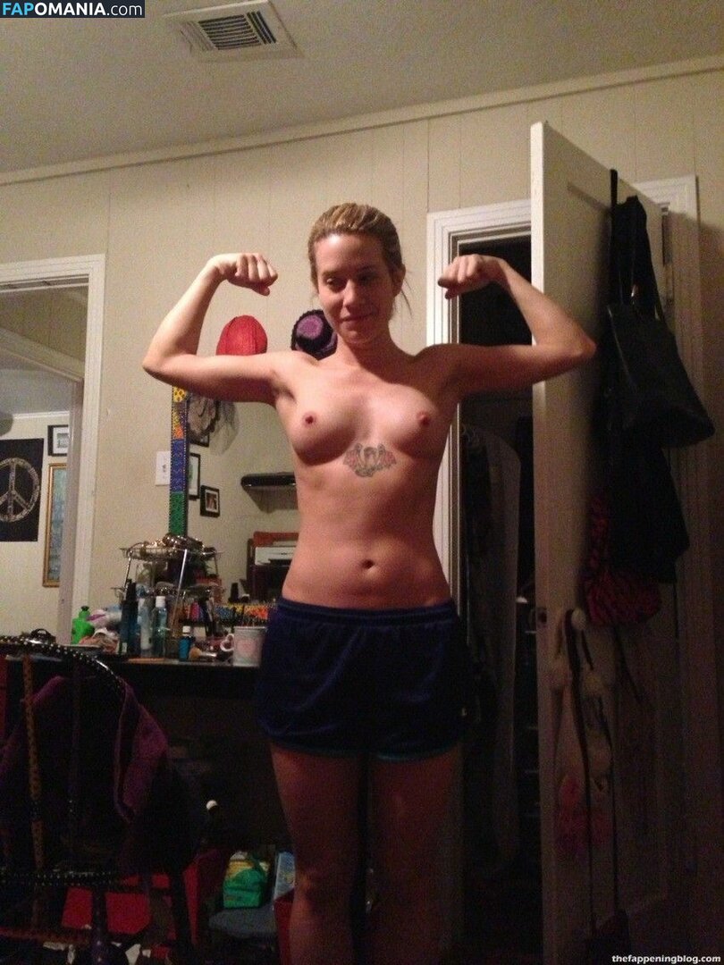 Hale Baskin Çıplak Sızdırılmış Fotoğraf #2