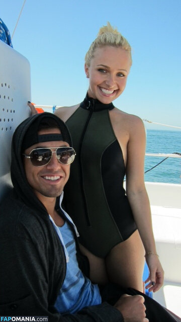 Hayden Panettiere Çıplak Sızdırılmış Fotoğraf #22