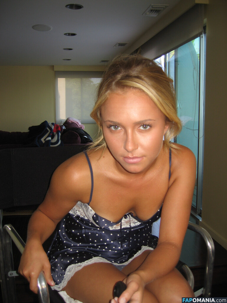 Hayden Panettiere Çıplak Sızdırılmış Fotoğraf #26