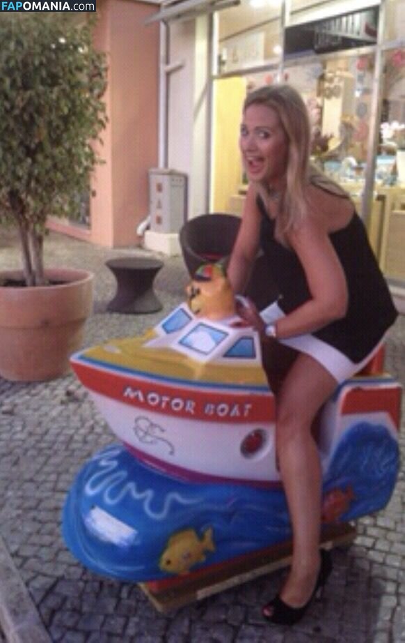 Hayley McQueen Çıplak Sızdırılmış Fotoğraf #24