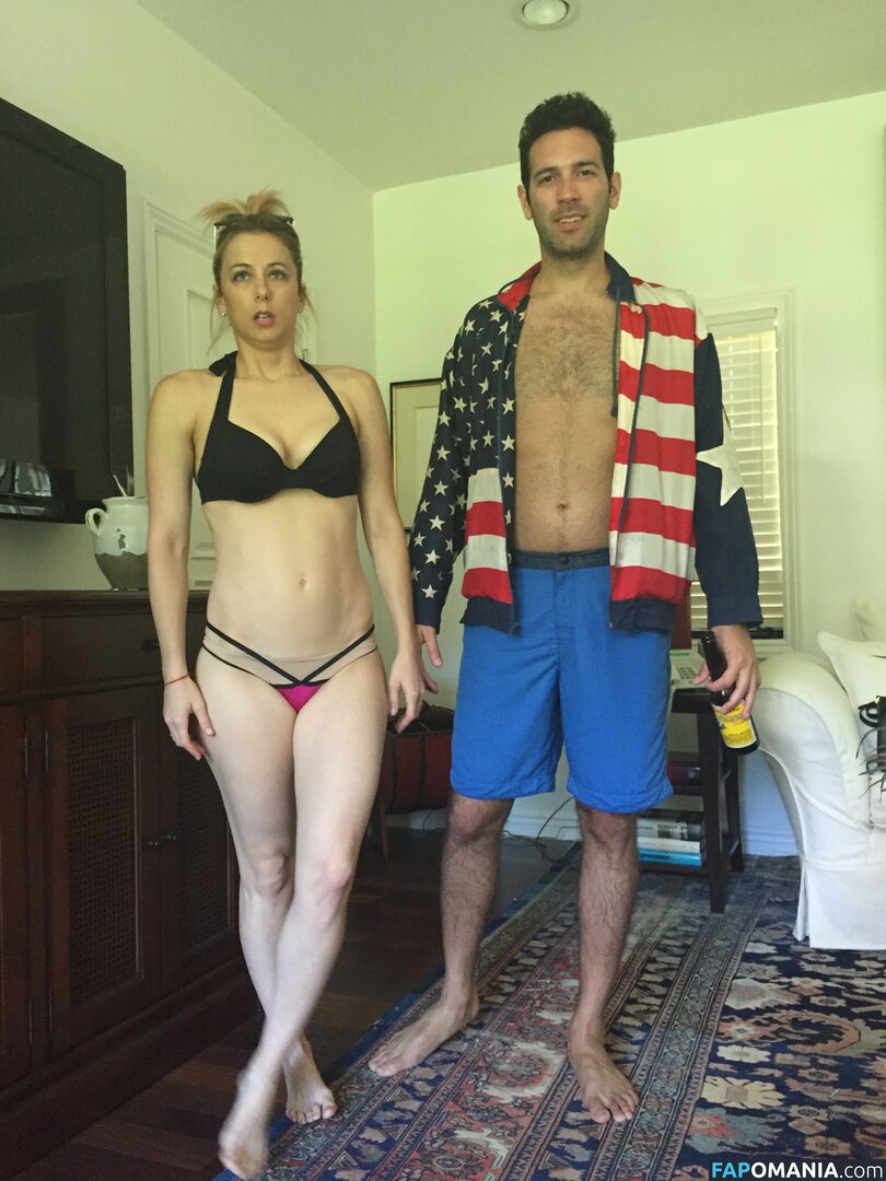Iliza Shlesinger Çıplak Sızdırılmış Fotoğraf #122