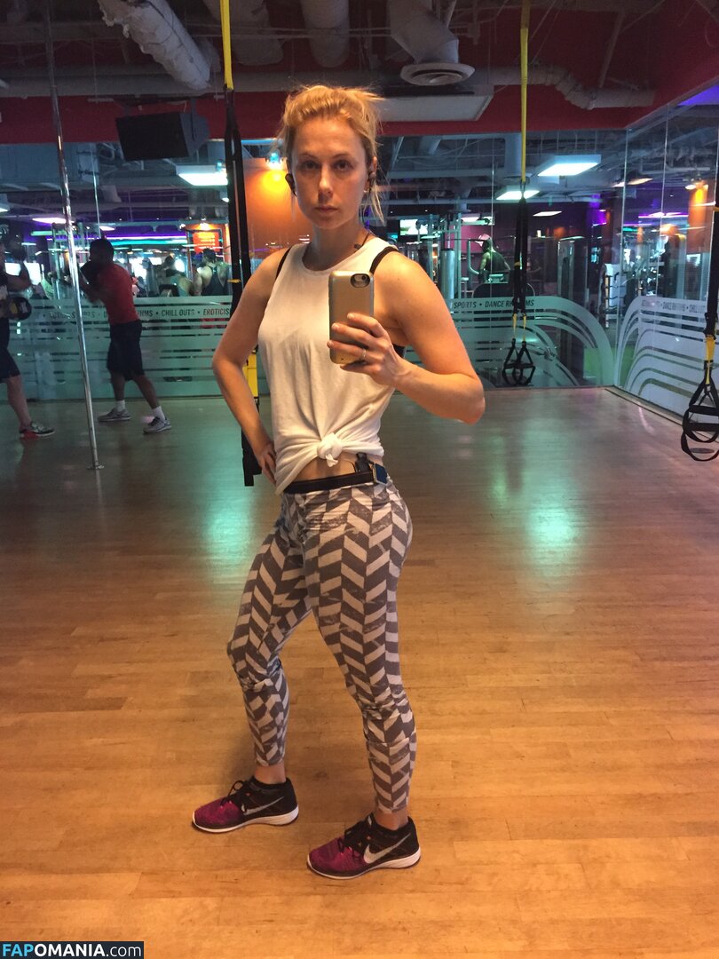 Iliza Shlesinger Çıplak Sızdırılmış Fotoğraf #138