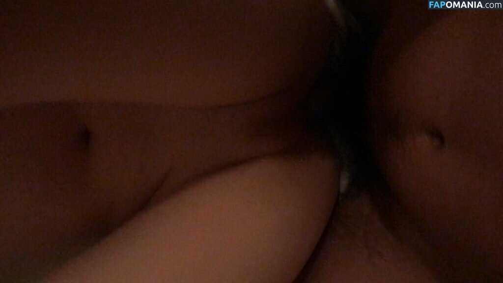 Janella Ooi Çıplak Sızdırılmış Fotoğraf #53