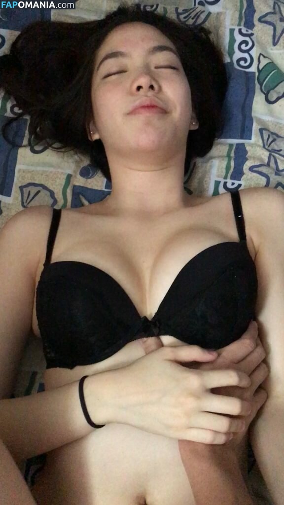 Janella Ooi Çıplak Sızdırılmış Fotoğraf #209