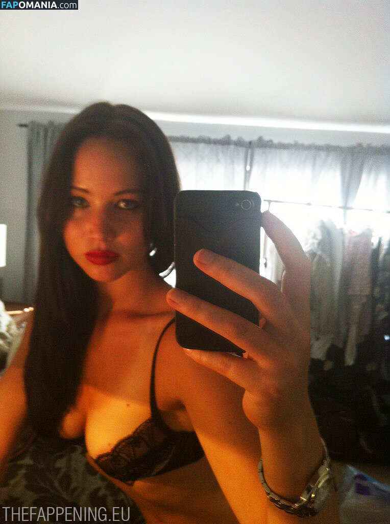 Jennifer Lawrence Çıplak Sızdırılmış Fotoğraf #96