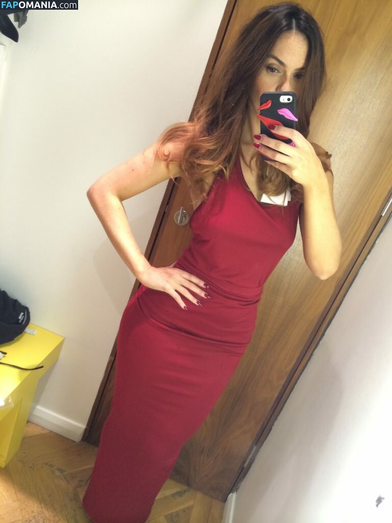 Jennifer Metcalfe Çıplak Sızdırılmış Fotoğraf #16