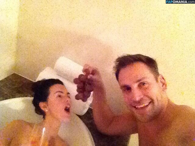 Jennifer Metcalfe Çıplak Sızdırılmış Fotoğraf #18