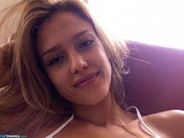 Jessica Alba Çıplak Sızdırılmış Fotoğraf #1