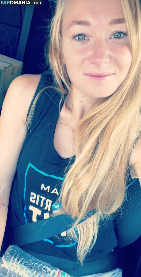 Julia Glushko Çıplak Sızdırılmış Fotoğraf #20