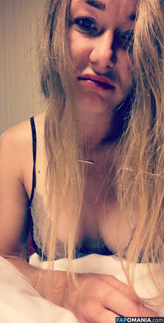 Julia Glushko Çıplak Sızdırılmış Fotoğraf #108