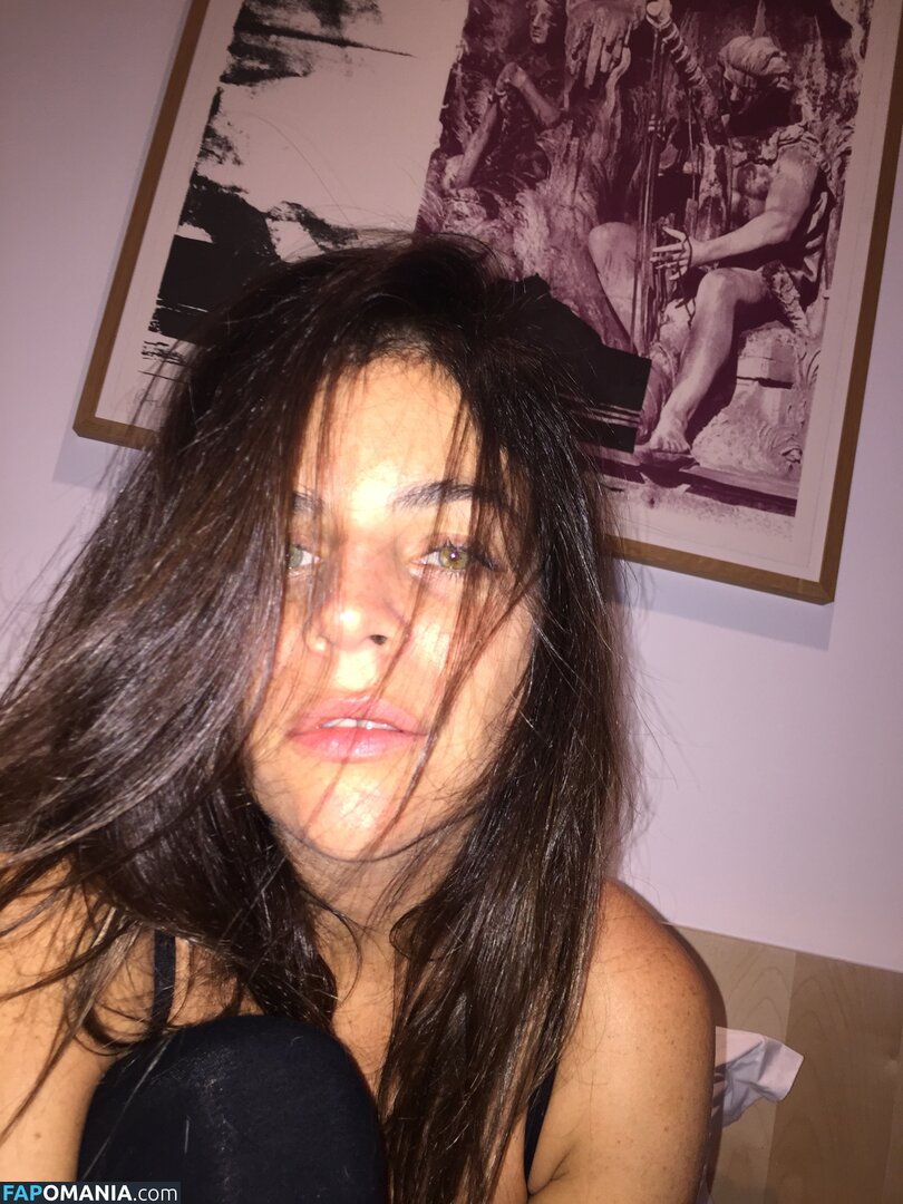 Julia Restoin Çıplak Sızdırılmış Fotoğraf #7
