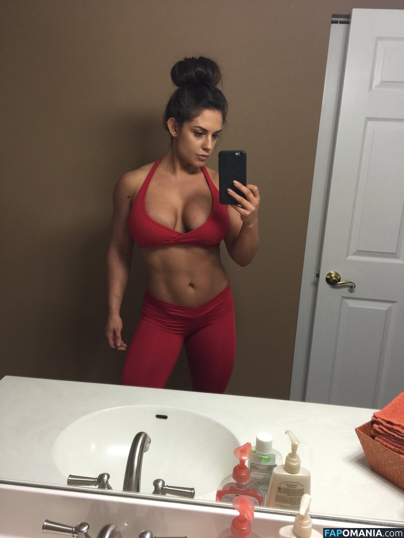 Kaitlyn WWE Çıplak Sızdırılmış Fotoğraf #67
