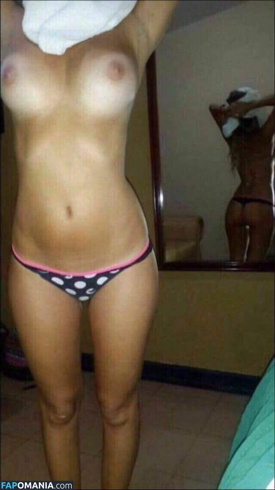 Karina Ramos Çıplak Sızdırılmış Fotoğraf #2