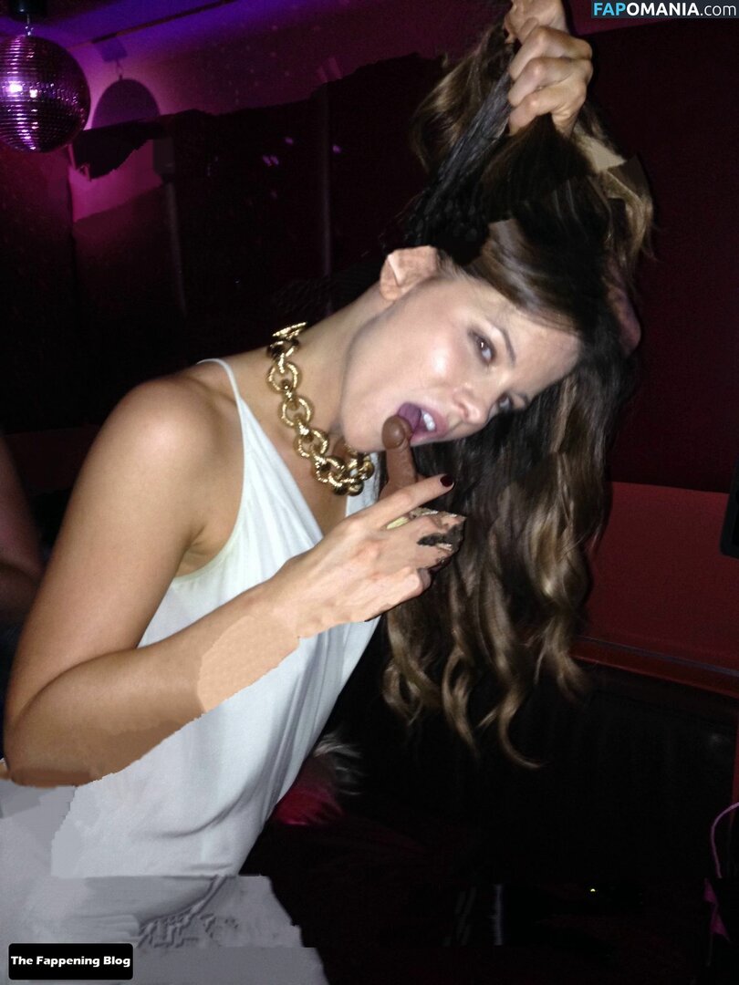 Kate Beckinsale Çıplak Sızdırılmış Fotoğraf #1