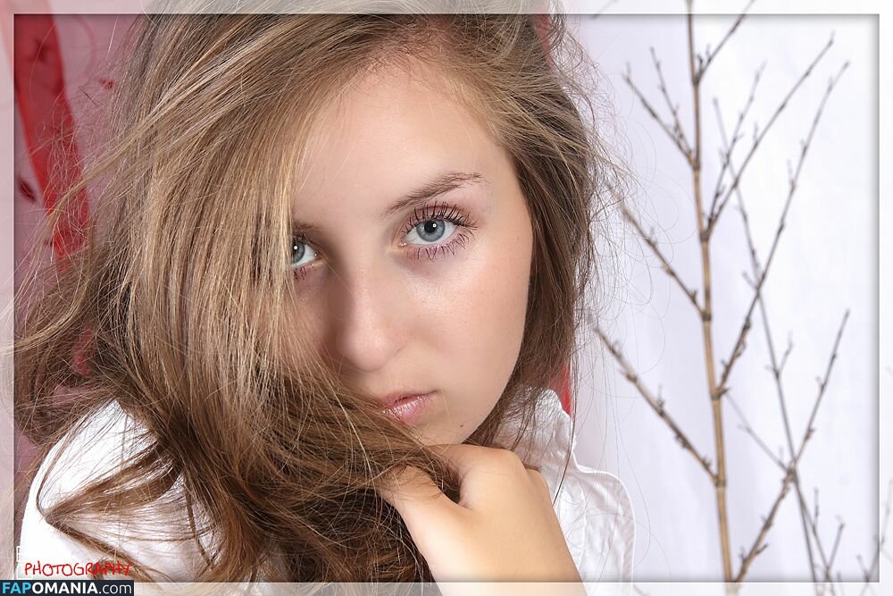 Katharina Bo Llig Çıplak Sızdırılmış Fotoğraf #45