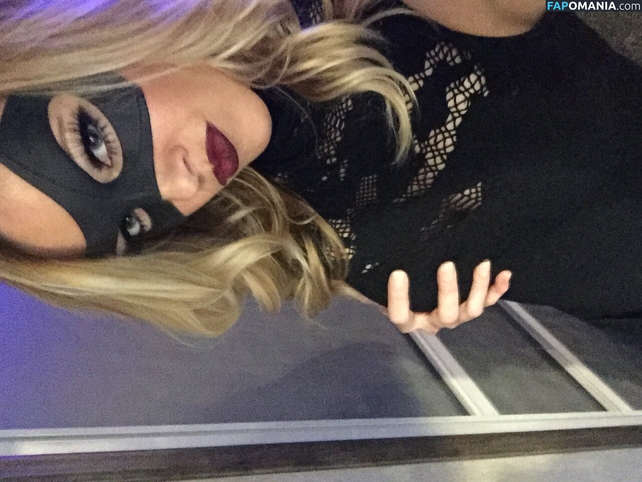 Katie Cassidy Çıplak Sızdırılmış Fotoğraf #32