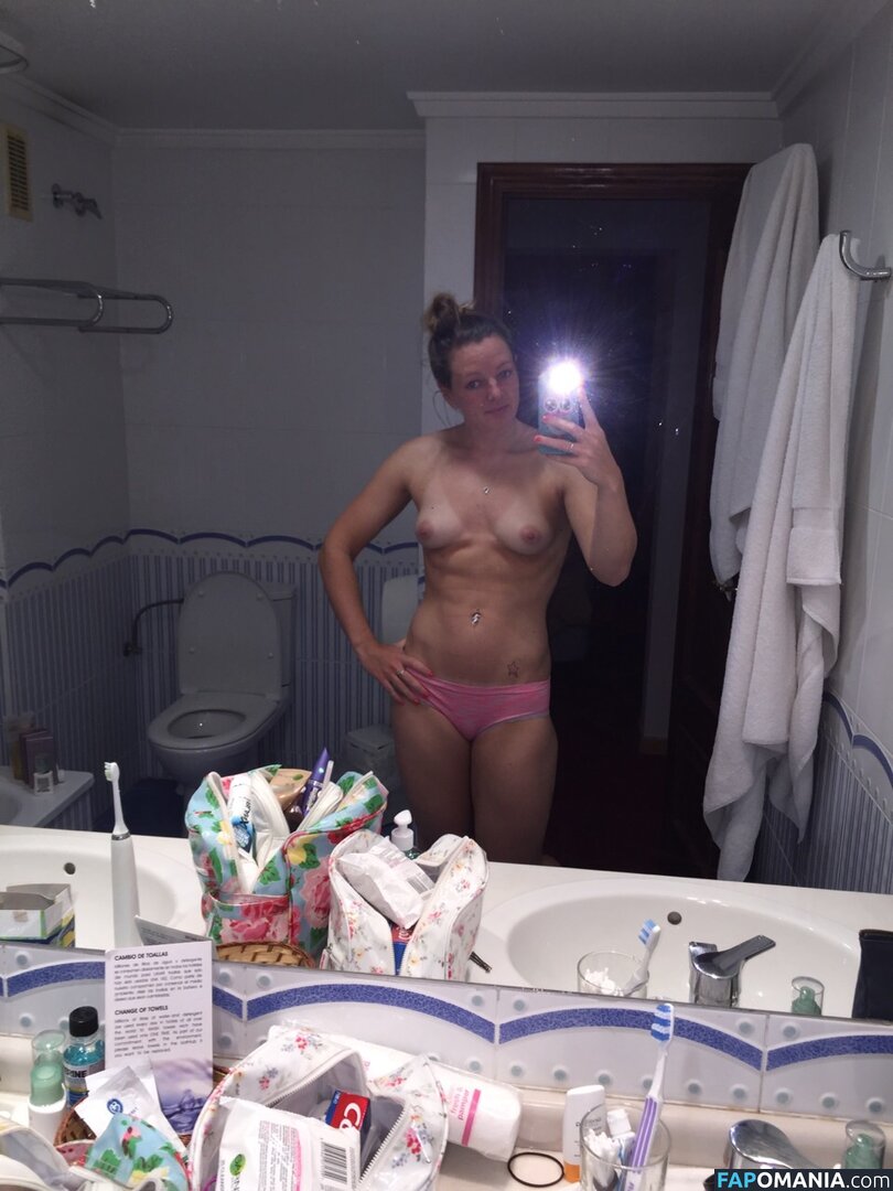 Katy Marchant Çıplak Sızdırılmış Fotoğraf #14