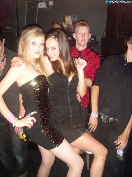 Kaya Scodelario Çıplak Sızdırılmış Fotoğraf #20