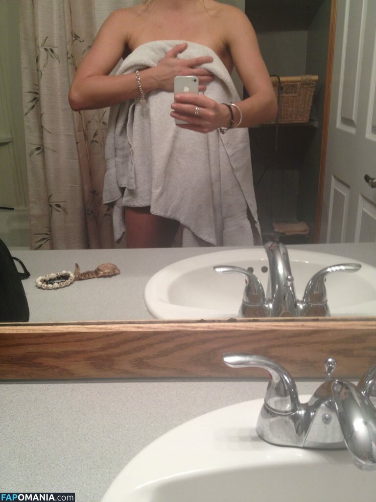 Kaylyn Kyle Çıplak Sızdırılmış Fotoğraf #49