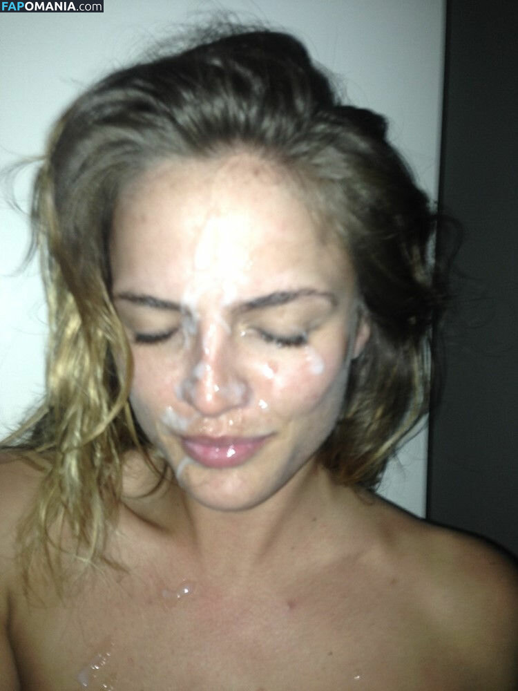 Kelsey Laverack Çıplak Sızdırılmış Fotoğraf #2
