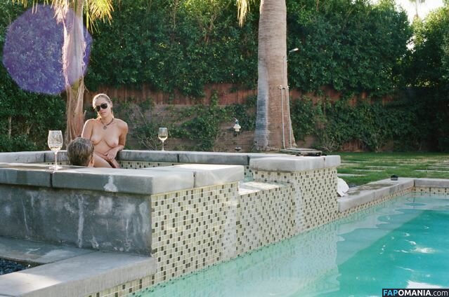 Kristanna Loken Çıplak Sızdırılmış Fotoğraf #46
