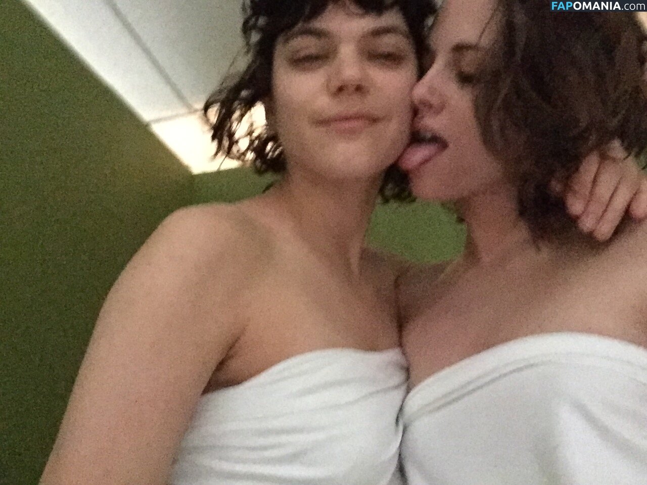 Kristen Stewart Çıplak Sızdırılmış Fotoğraf #309