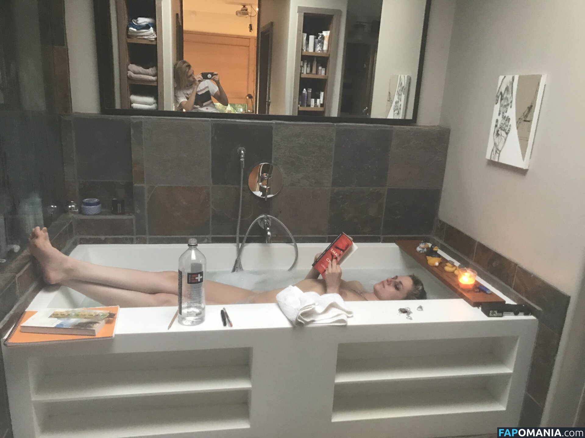 Kristen Stewart Çıplak Sızdırılmış Fotoğraf #399